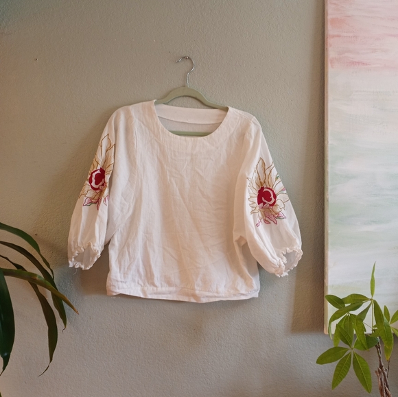 EMBROIDERED BALLOON SLEEVE SHIRT BLOUSE IN HONOUR OF HEIRLOOMS